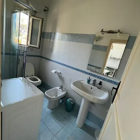 Ferienhaus A 2 Passi Dal Mare - Grazioso Trilocale A