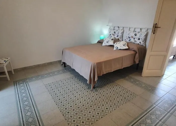 A 2 Passi Dal Mare - Grazioso Trilocale A Vakantiehuis *